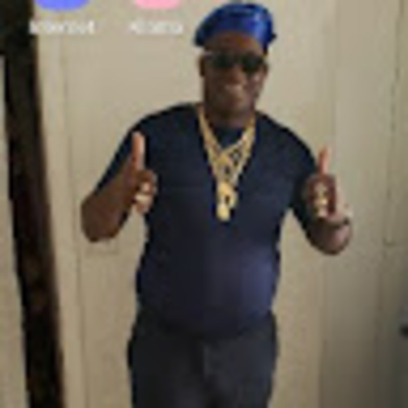 Meet your Posher, Yoarqui - Picture 1 of 1